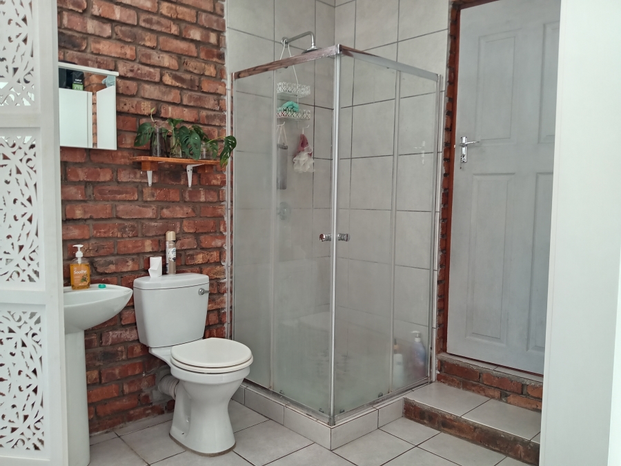3 Bedroom Property for Sale in Strelitzia Park Eastern Cape